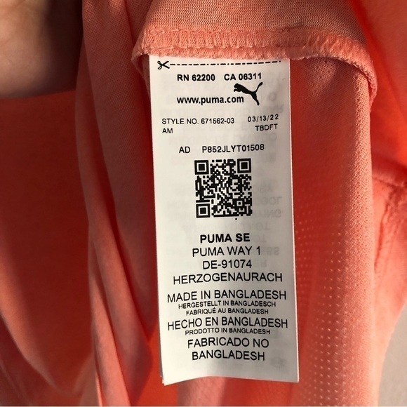 Puma V-Neck Dry Cell Short Sleeve Tee Apricot Blush Small NWT - Picture 6 of 7